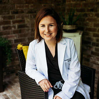 Dr Savanah Stewart